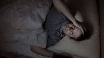 اعراض المس والسحر أثناء النوم